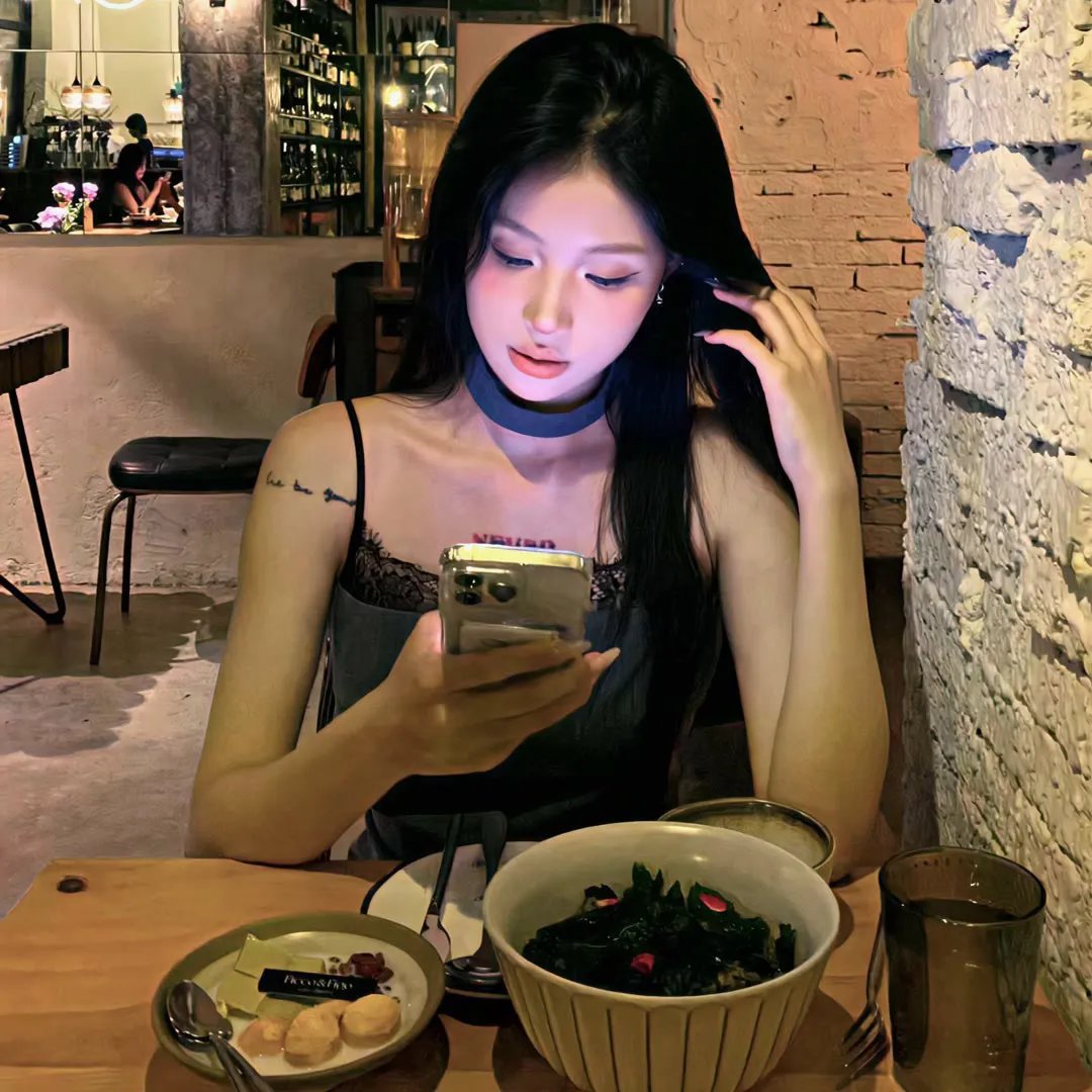 玉女戏夫